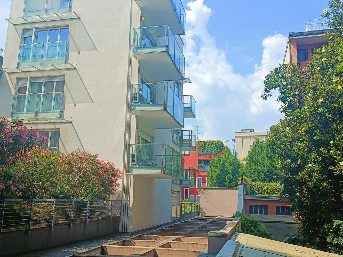 Appartamenti Vela Milano Centro Con Garage 외부 사진